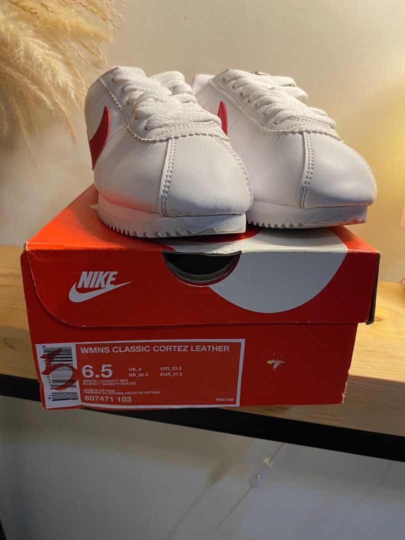 womens nike cortez classic