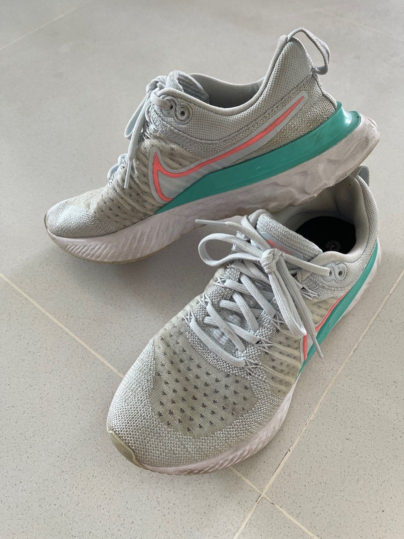 Nike size 8.5 womens on sale