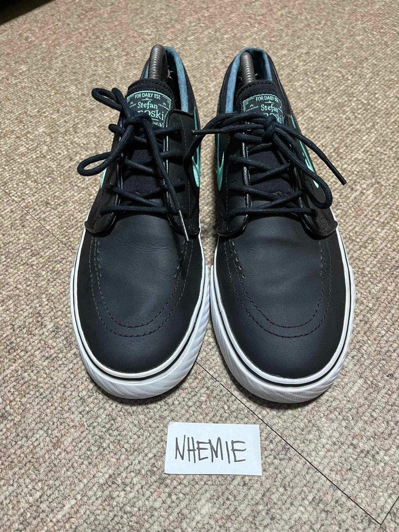 Janoski og black mint deals