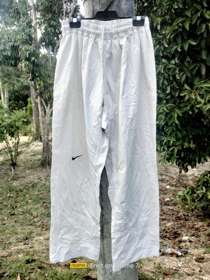 Nike taekwondo pant Men s Fashion Activewear on Carousell