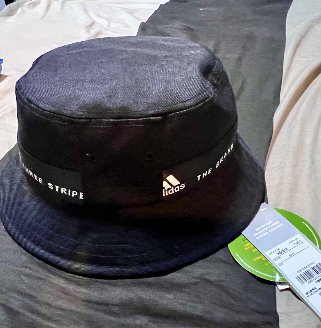 Original kids size adidas waway cap bought in japan Men s Fashion