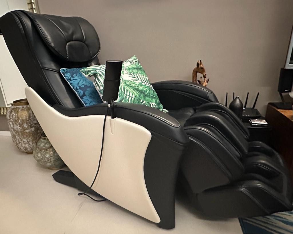 Panasonic Massage Chair EP MA03