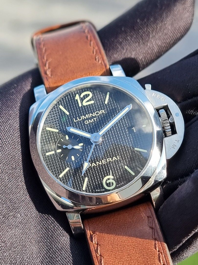 PANERAI LUMINOR 1950 3 DAYS DAY GMT AUTO AUTOMATIC PAM00535 PAM0535 PAM535 PAM 535 HOBNAIL DIAL