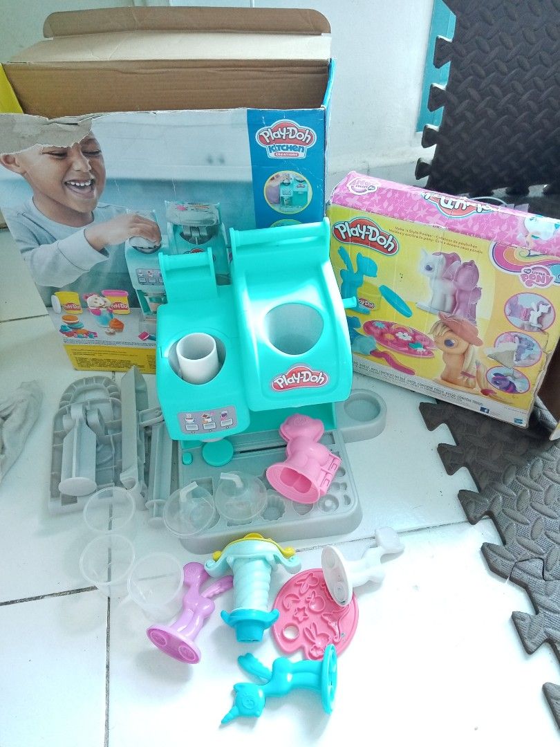 Playdoh ice cream maker set and my little pony Hobbies Toys