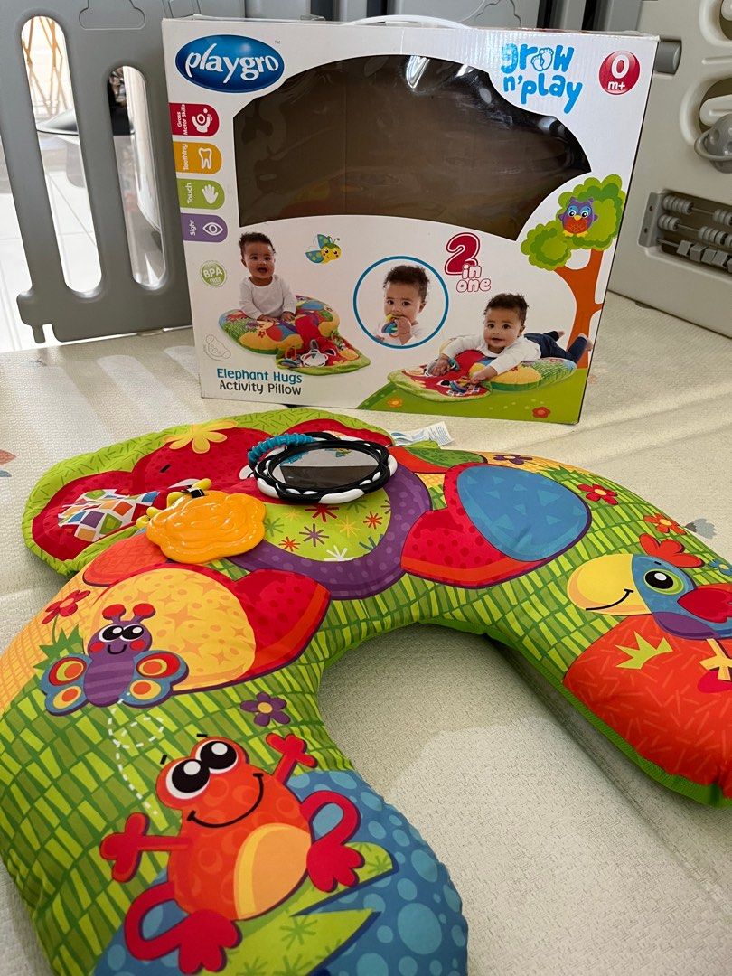 Playgro Elephant Hugs Activity Pillow bantal tummy time Bayi