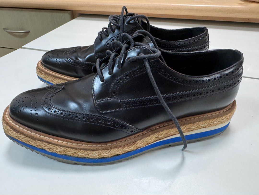 Prada Brogues 38.5