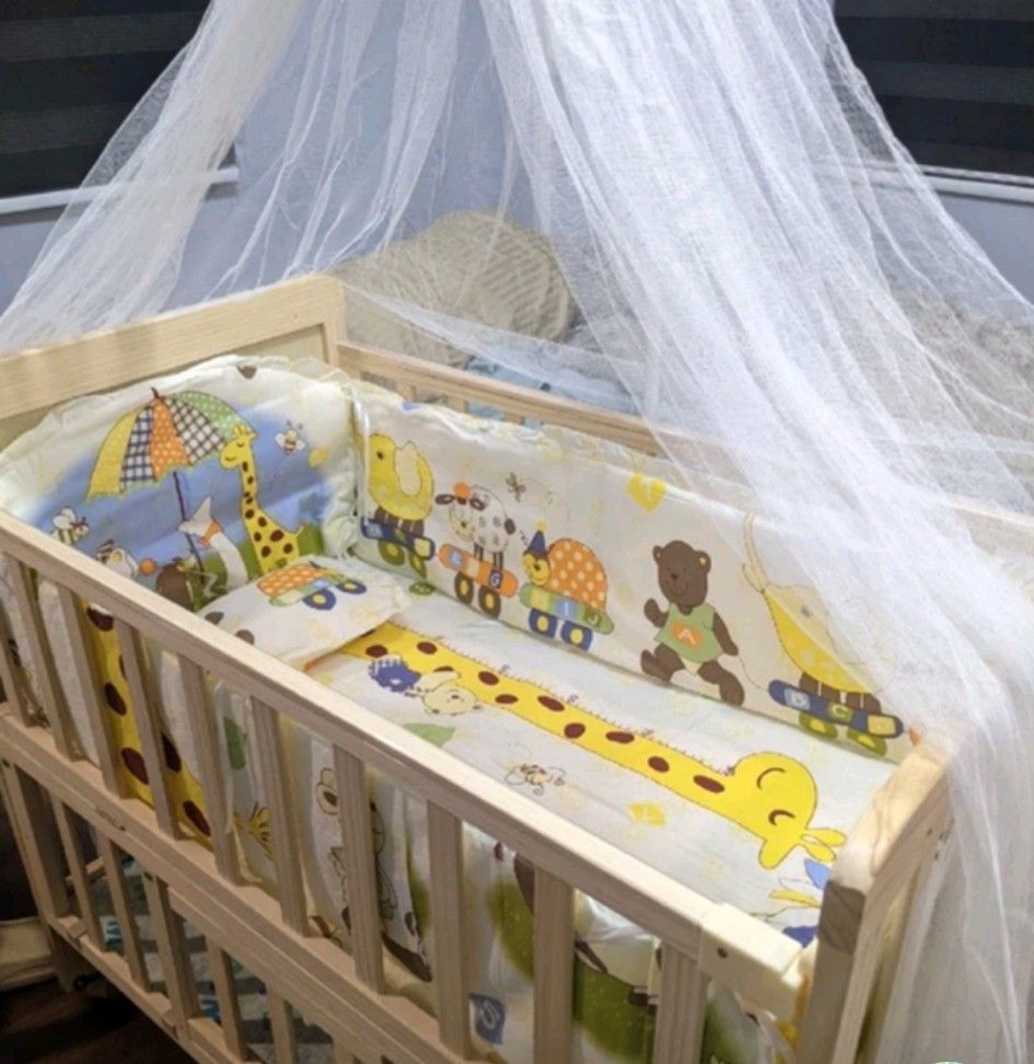 Preloved 3 way wooden crib, Babies & Kids, Baby Nursery & Kids