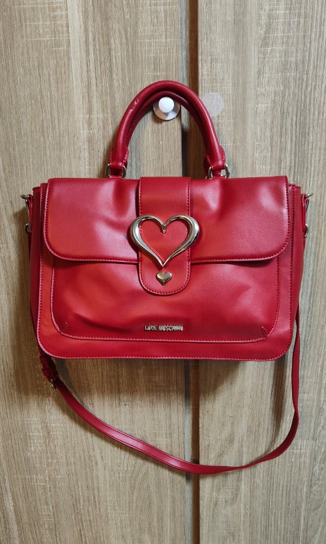 Red love moschino discount bag