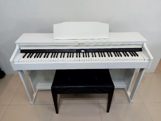 Roland HP-601 Digital Piano
