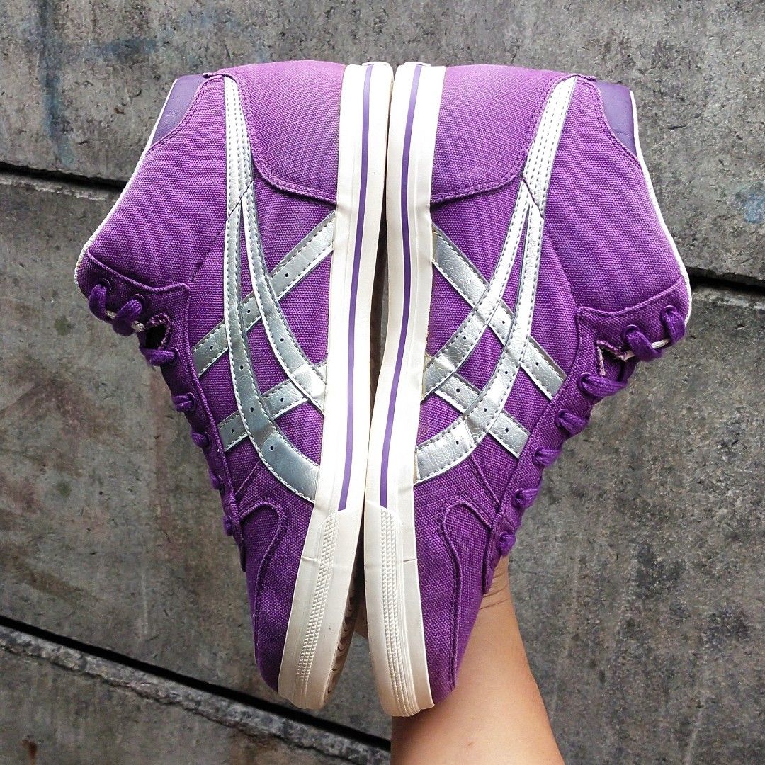 Sepatu Asics Aaron MT mid
