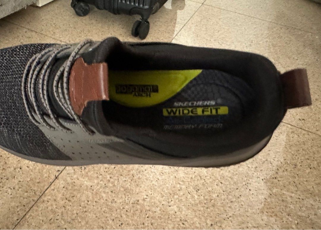 Skechers latest 2024 design wide feet series Men s Fashion
