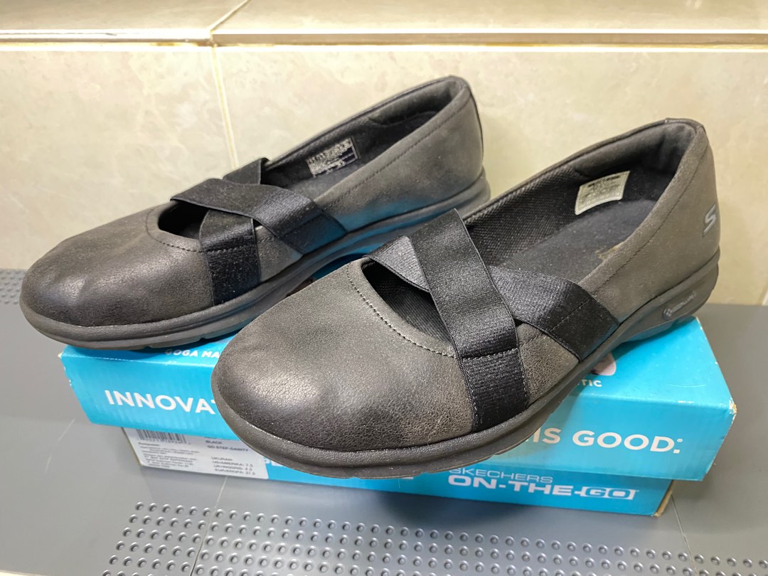 Skechers go step dainty 2025
