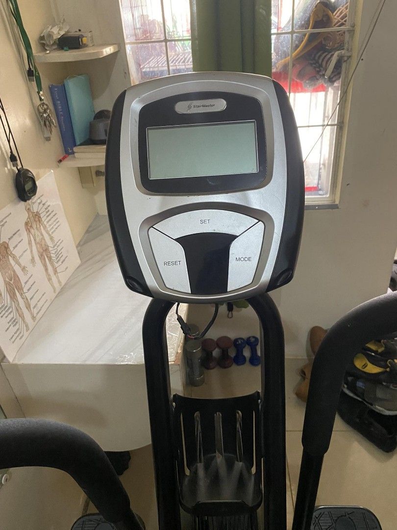 STAIRMASTER AIRBIKE ( HIIT BIKE), Sports Equipment, Exercise & Fitness