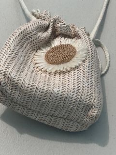 Summer straw Handmade weave bag- bnew