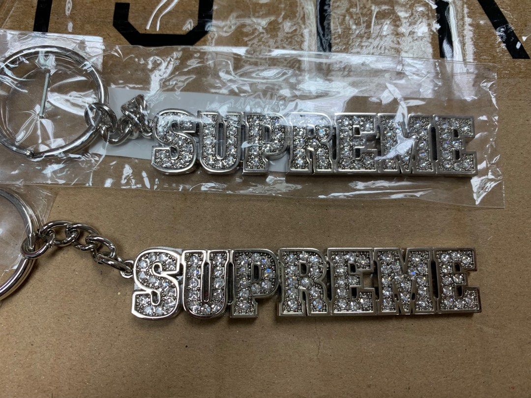 supreme key holder block logo keychain Carousell