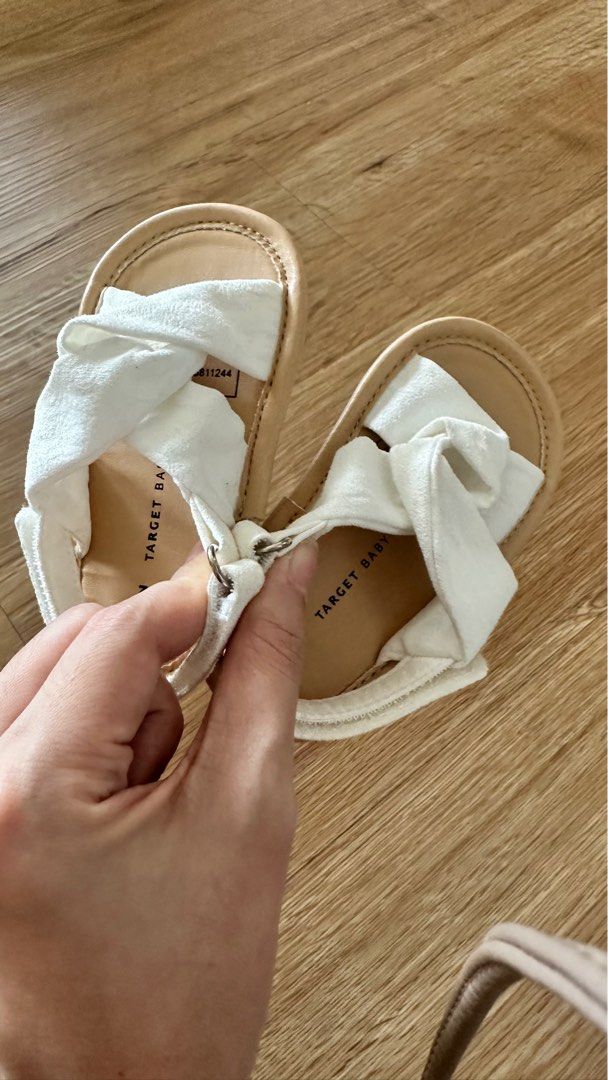 Target baby girl discount sandals
