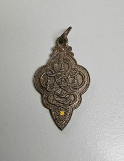 (Category: ) located in . Submitted by ThaiZhongThai2121 (Listing ID 1280201938, Image 1). Description: .
