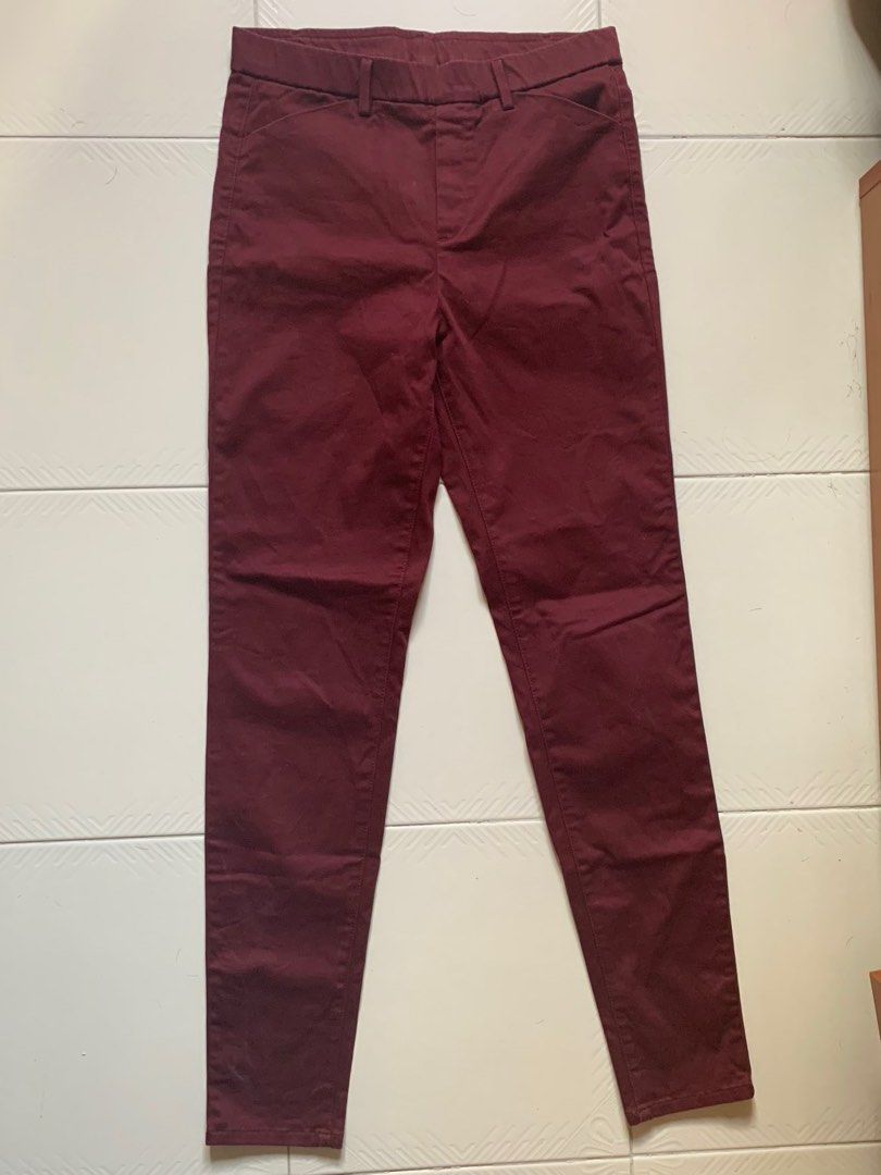 Uniqlo Heattech Extra Warm Leggings, Women's Fashion, Bottoms, Jeans &  Leggings on Carousell