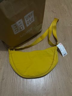 UNIQLO Round Mini Shoulder Dumpling Bag