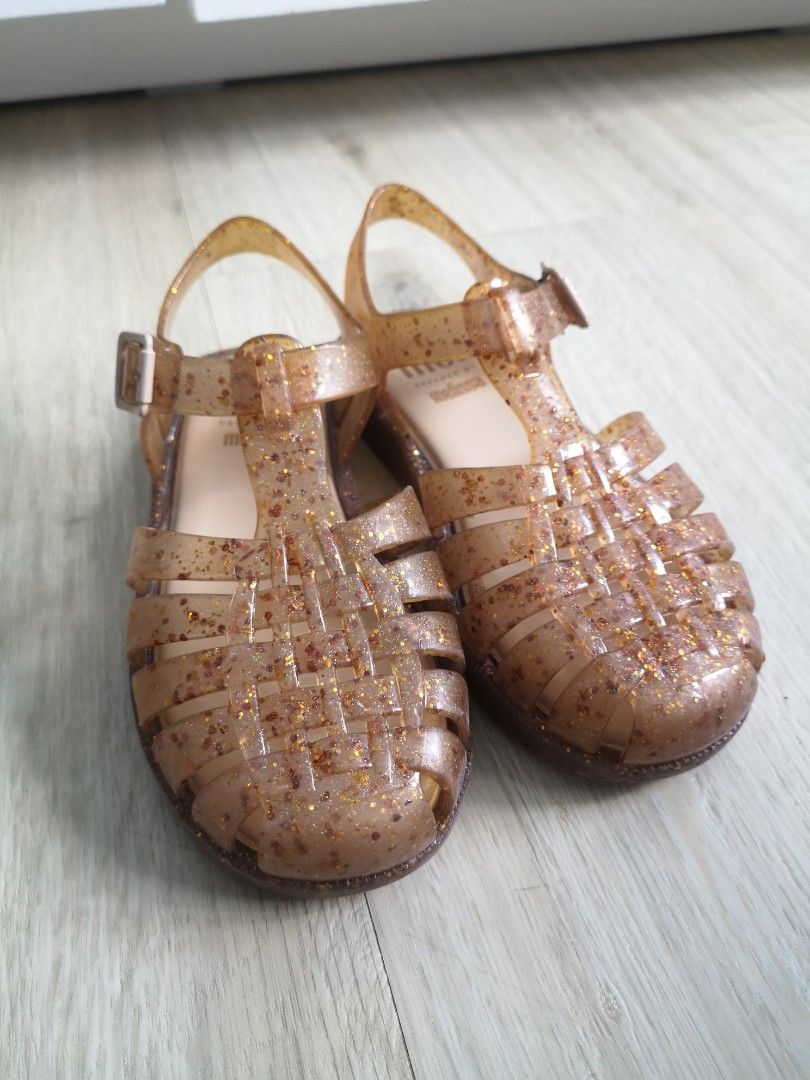 Girls gold clearance glitter sandals