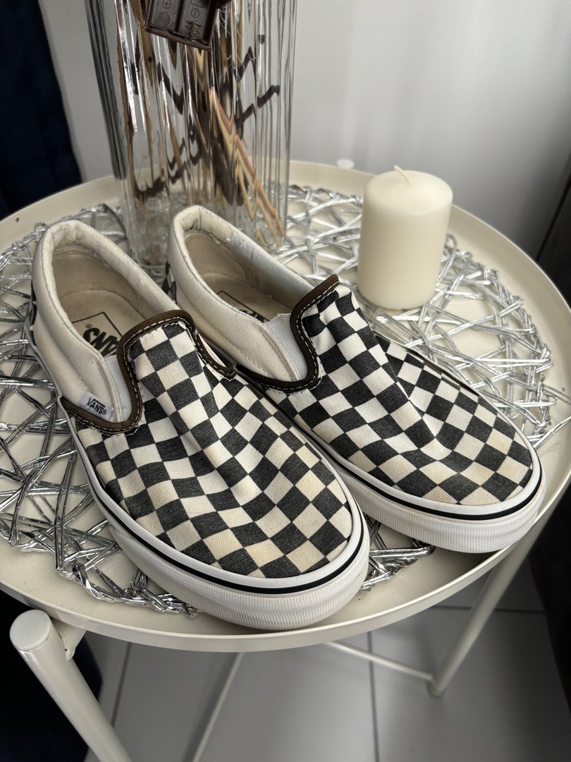 Silver and black checkerboard vans online