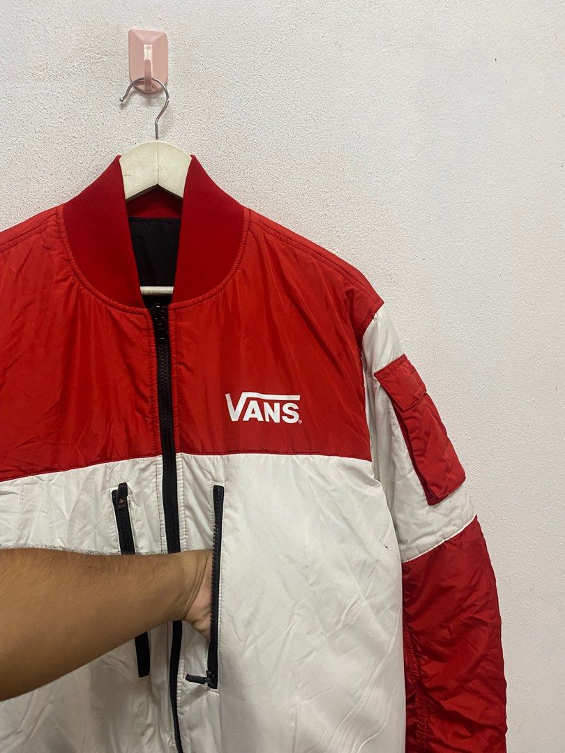 Red vans jacket discount
