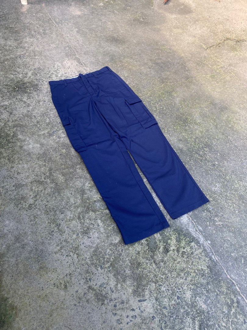 Wearguard cargo pants, Men's Fashion, Bottoms, Jeans on Carousell