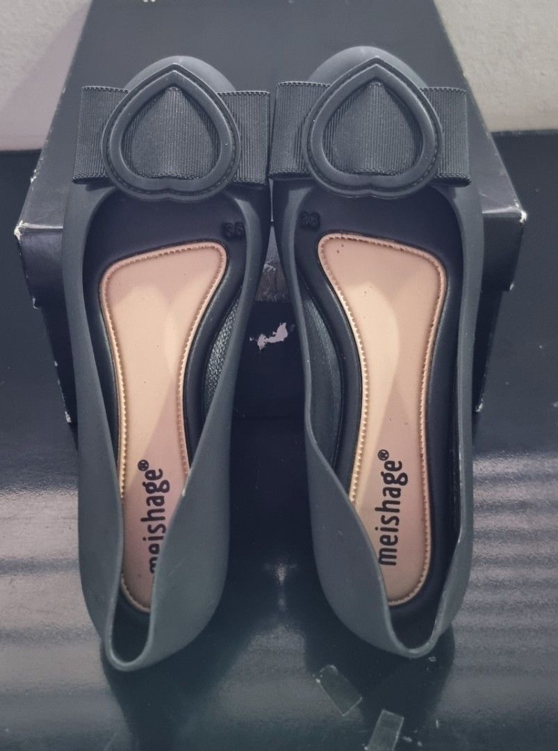 Ladies shoes under 100 hotsell