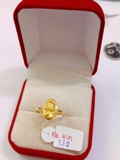 18k Saudi Gold Cameo Ring Size 7.5