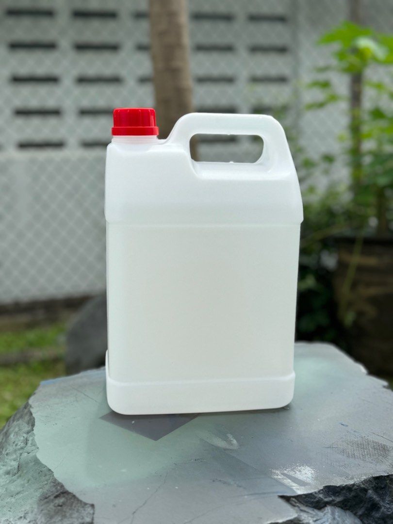 5L HDPE Square Bottle with red lockcap & insert (Category: Cleaning Tools & Supplies) located in Singapore. Submitted by naustej (Listing ID 1280465020, Image 1). Description: .