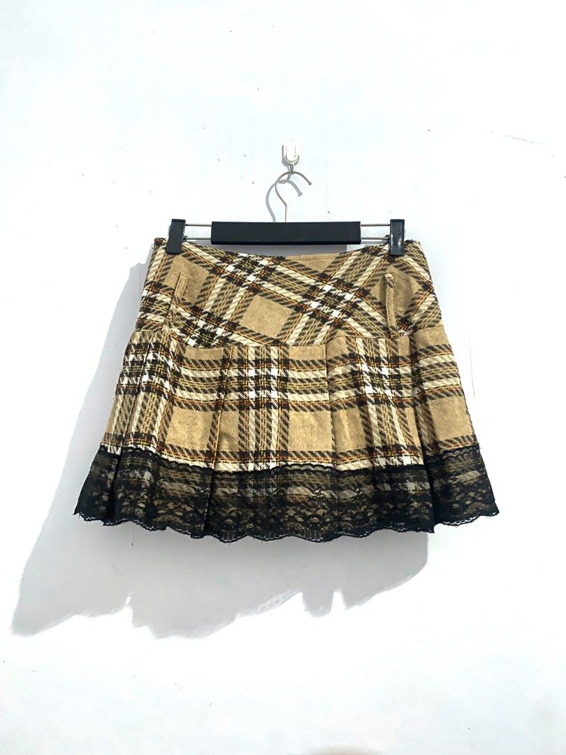 Burberry tweed skirt hot sale