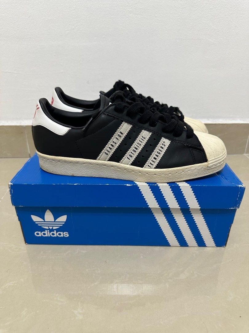 Human shop made superstar