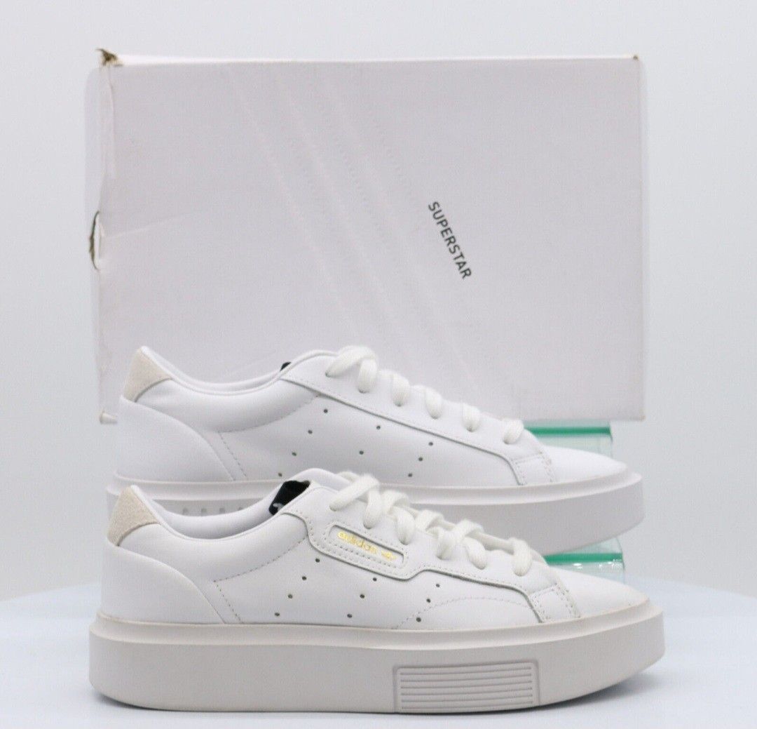 Adidas originals embroidered store sleek trainers in white