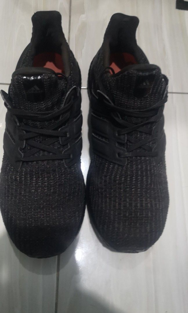 Adidas ultra boost deals 18 triple black