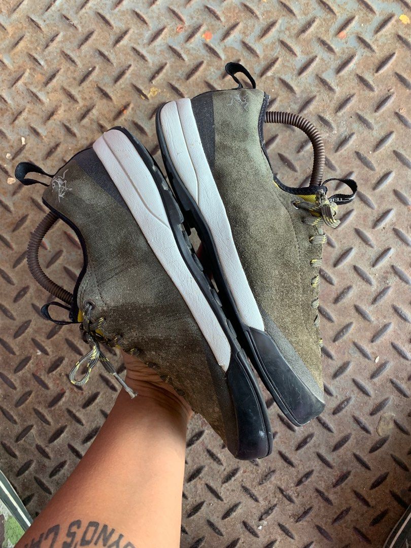 Arc'teryx Acryx SL | Size 8.5 mens, Men's Fashion, Footwear, Sneakers ...
