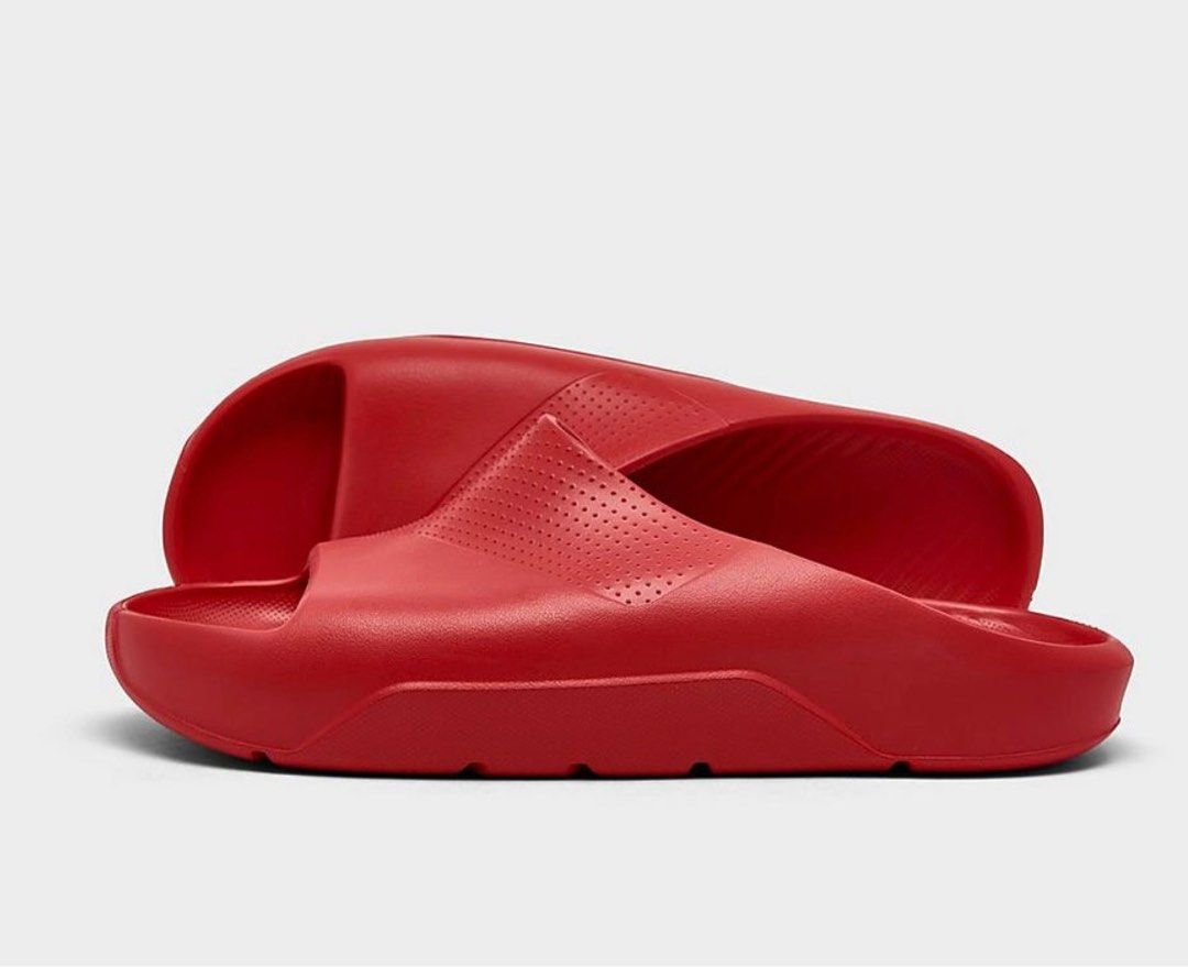 Red jordan flip hotsell flops