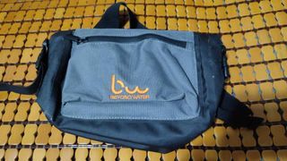 Beyond Water Waterproof Waist Bag / Belt Bag 3L color black