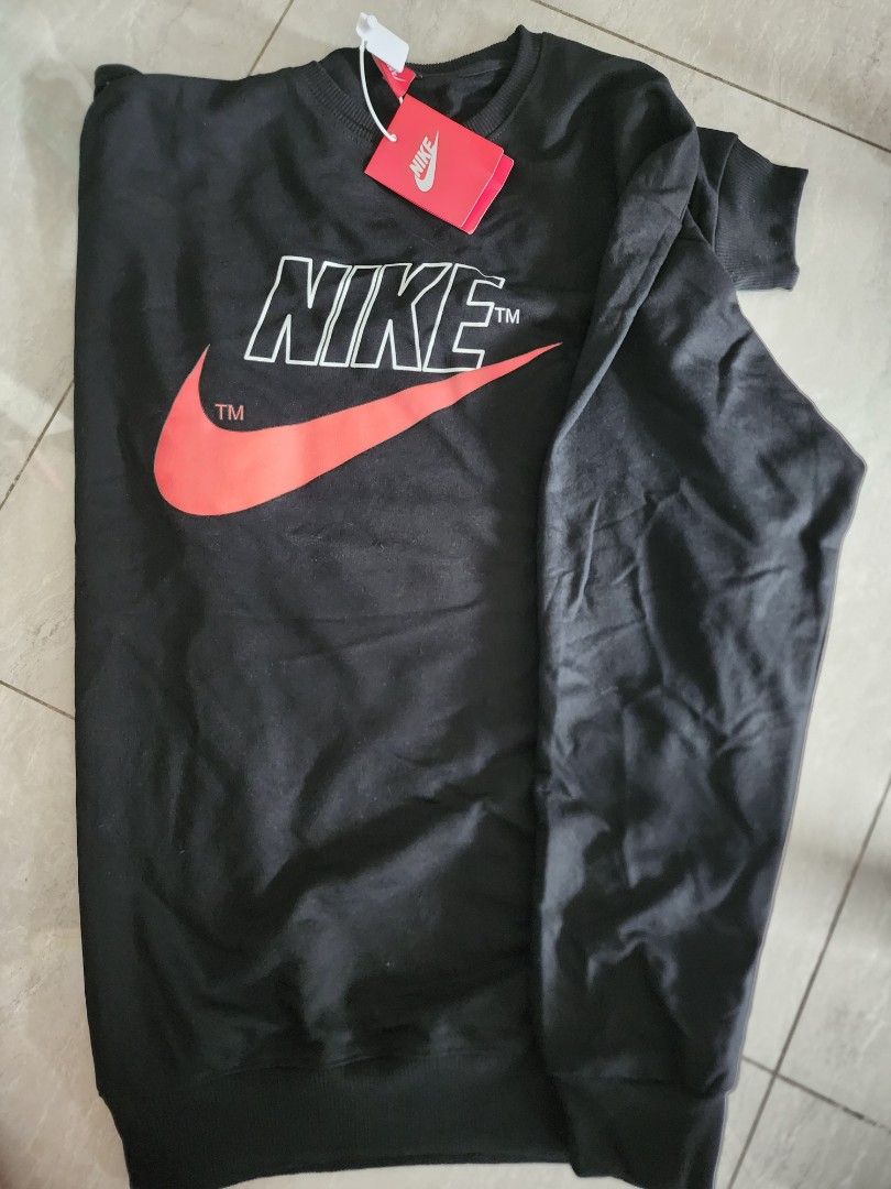 new nike pullover