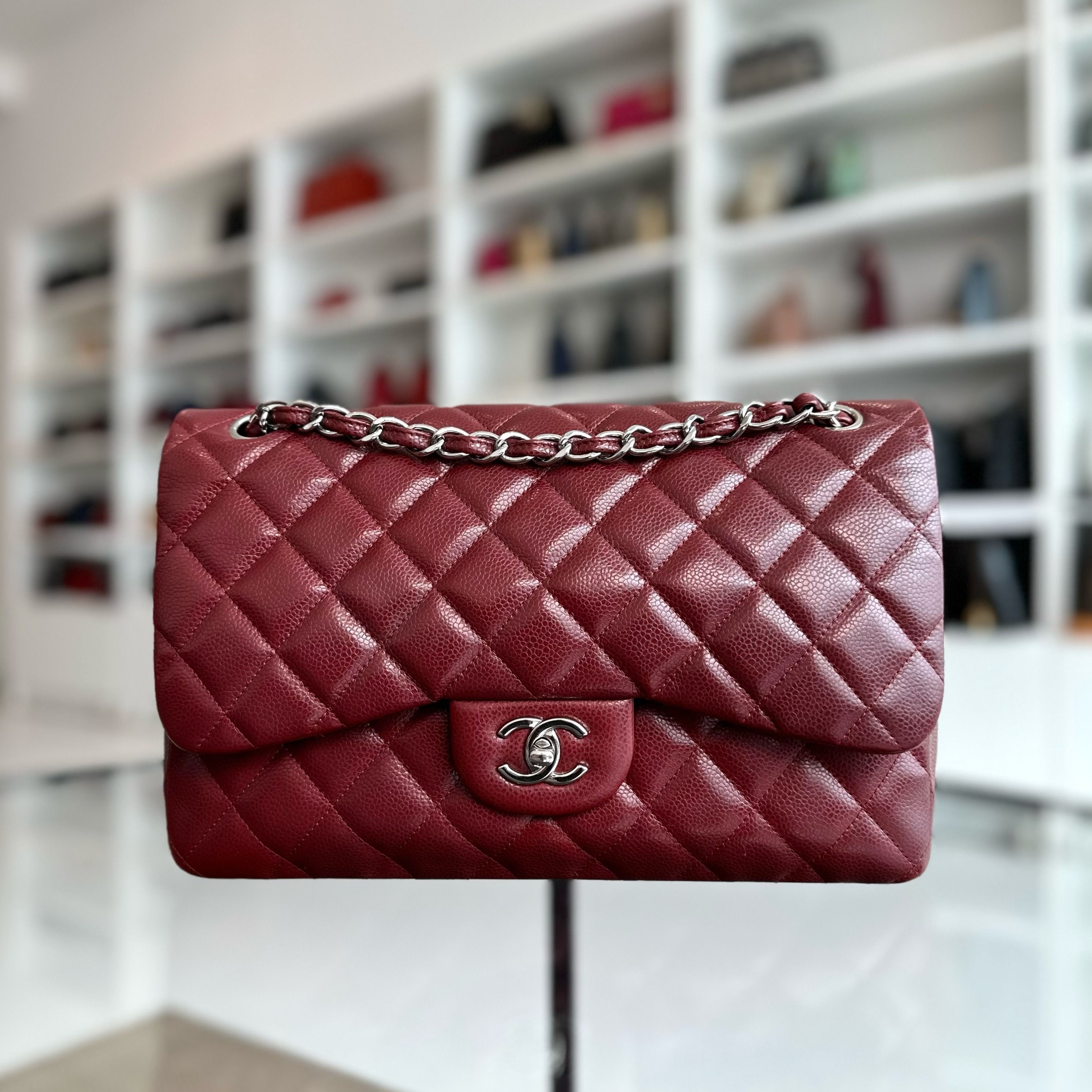 Chanel classic sale flap 30cm