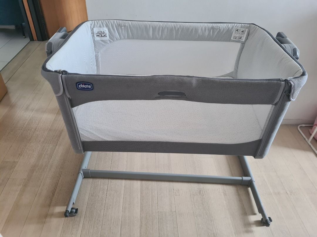 Chicco next2me magic cool grey hot sale