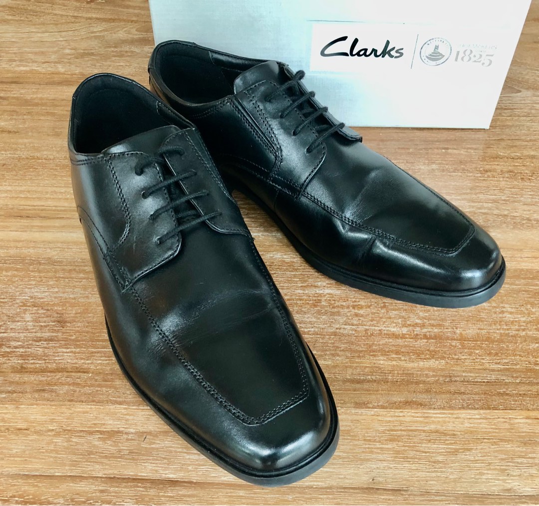 Clarks store ipswich apron
