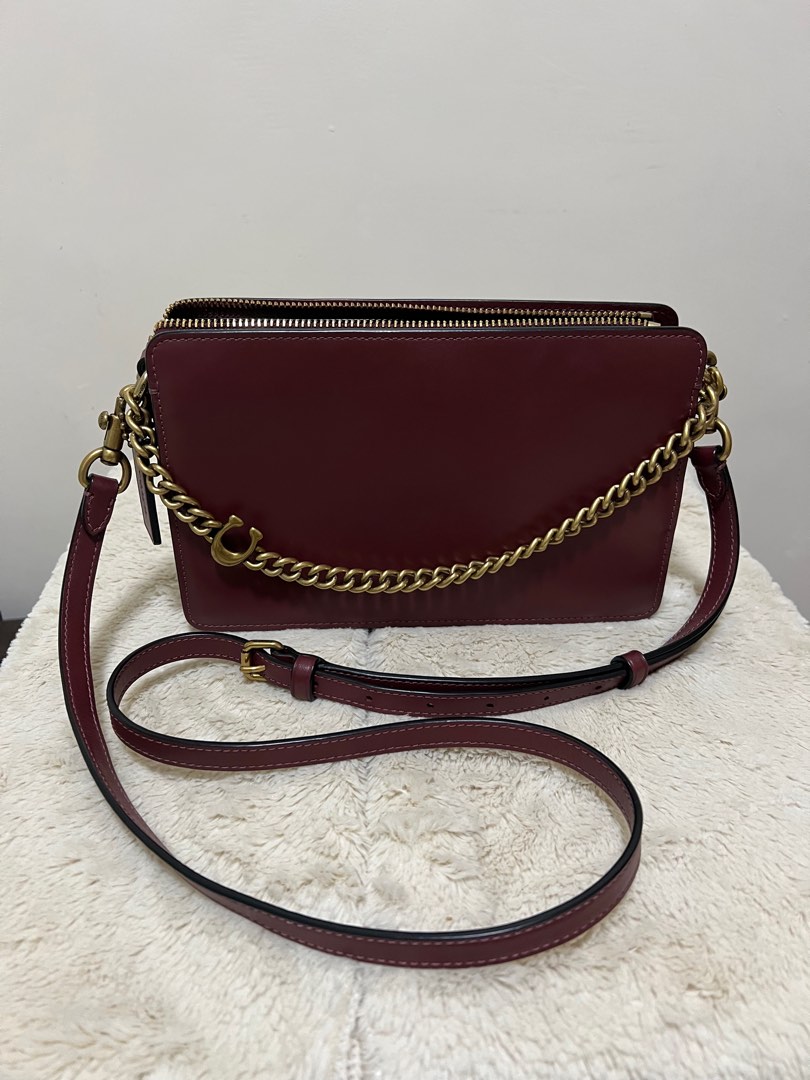 coach calf leather signature chain crossbody bag Women s Fashion Bags Wallets Cross body Bags on Carousell