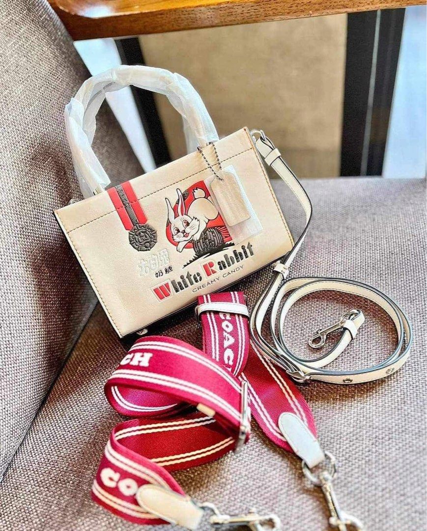 Coach Cashin Caryall x White Rabbit, Women's Fashion, Bags & Wallets ...