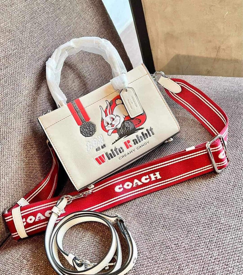 Coach Cashin Caryall x White Rabbit, Women's Fashion, Bags & Wallets ...