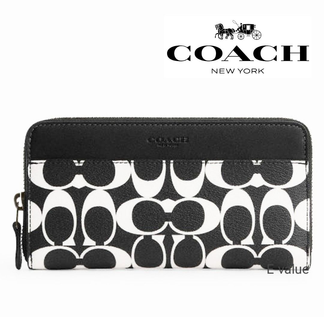 Coach Original Classic White Signature C Printed LONG ZIP AROUND WALLET IN SIGNATURE CANVAS Wrislet Wallet For Women Men Come With Complete set