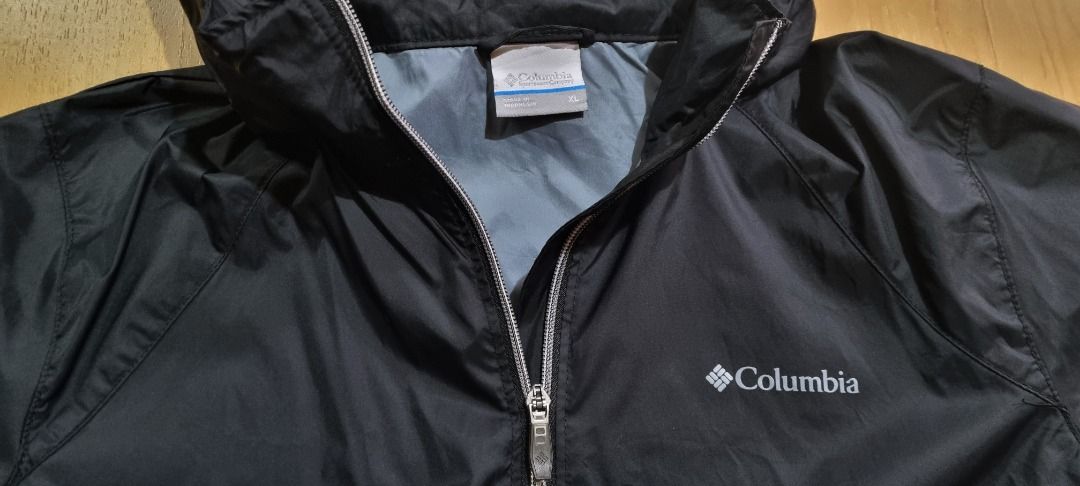 COLUMBIA Outdoor Packable Jacket for Women Sz. XLarge (Stowable Hood ...