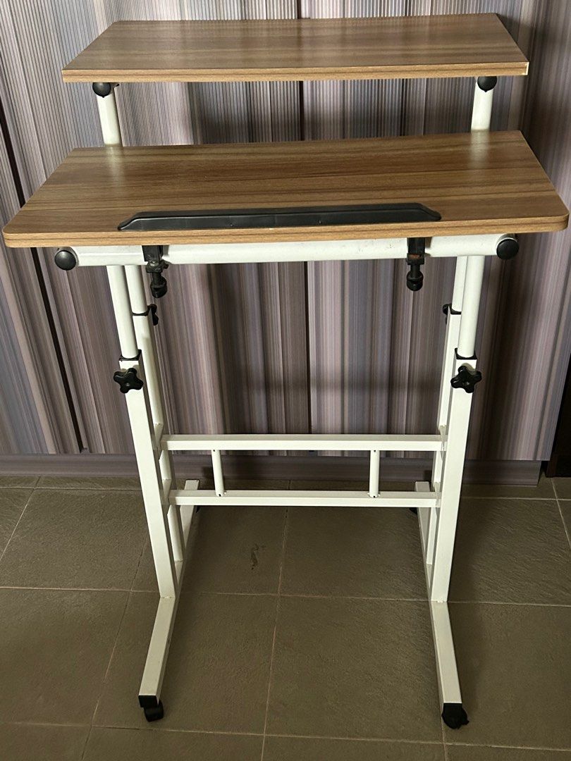 Computer Table (Category: Other Home Furniture) located in Singapore. Submitted by lch233 (Listing ID 1280448811, Image 2). Description: Hardly used and like new. Selling due to space constraint..