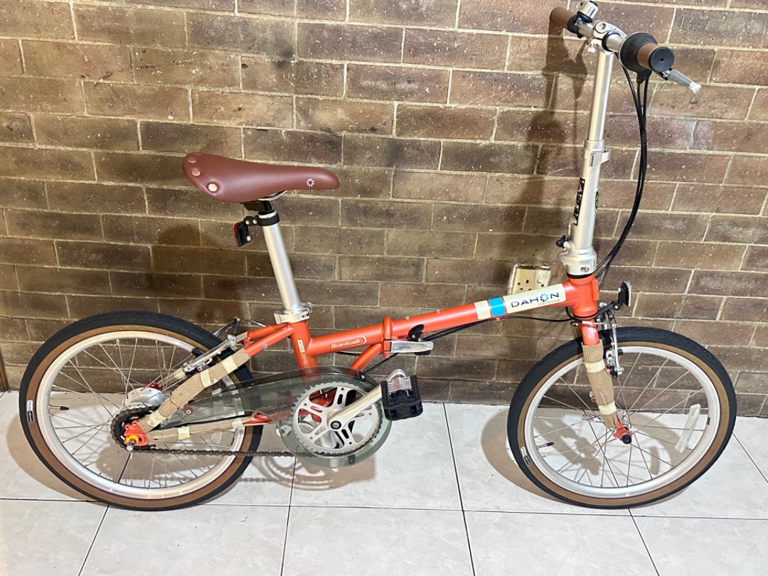 Dahon boardwalk top 2018