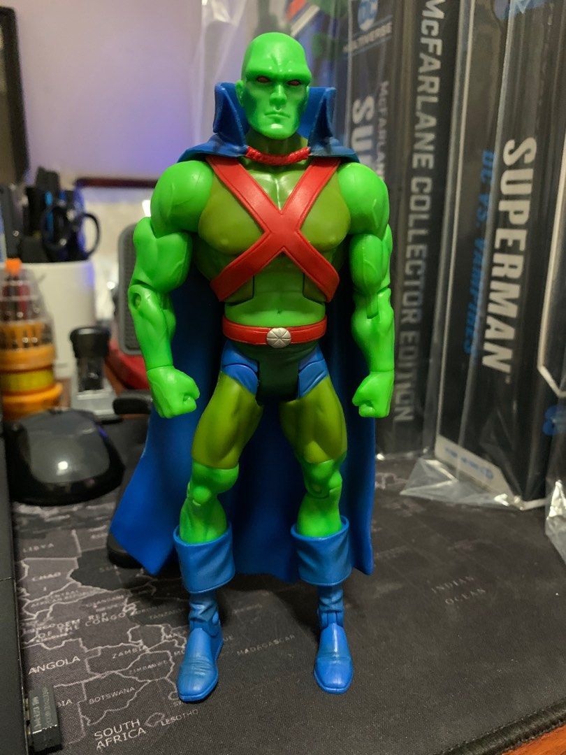 DCUC Martian Manhunter (Category: Figurines & Statues) located in Paranaque City. Submitted by brianaldou47006 (Listing ID 1280578281, Image 1). Description: DCUC Martian Manhunter (discoloration)-Php800.