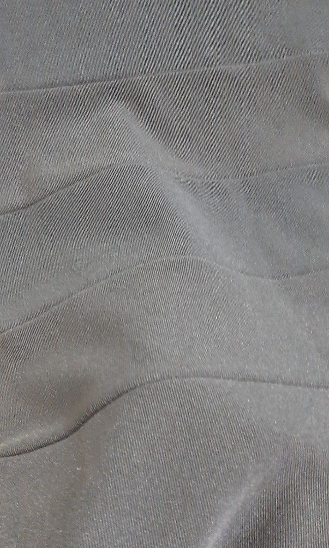 DRESS (Category: Dresses) located in Rizal. Submitted by annmaria_declutter (Listing ID 1280431242, Image 3). Description: Hi im selling my preloved dress,bought thia from Qatar sa Splash po.cotton amg upper nya,and knitted na makapal po ung sa lower nya,in very good condition.sobrang sexy po nya pag suot at formal din po. No flaws po.can fit to medium frame only..